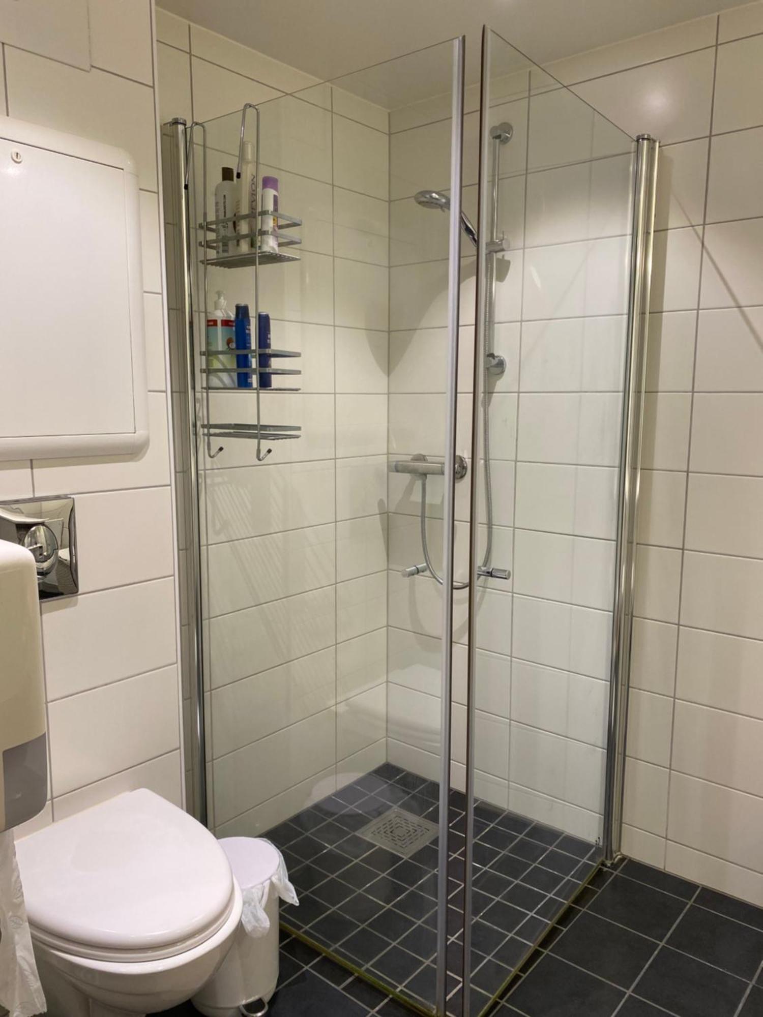 Royal On The Edge By The Sea Apartment Tromso