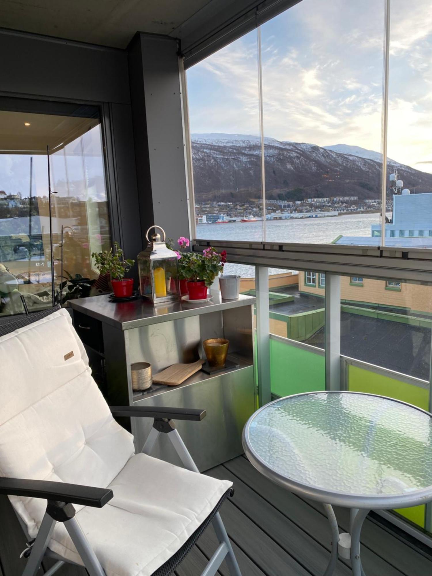 Royal On The Edge By The Sea Tromso